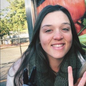 Meet your Posher, Haley